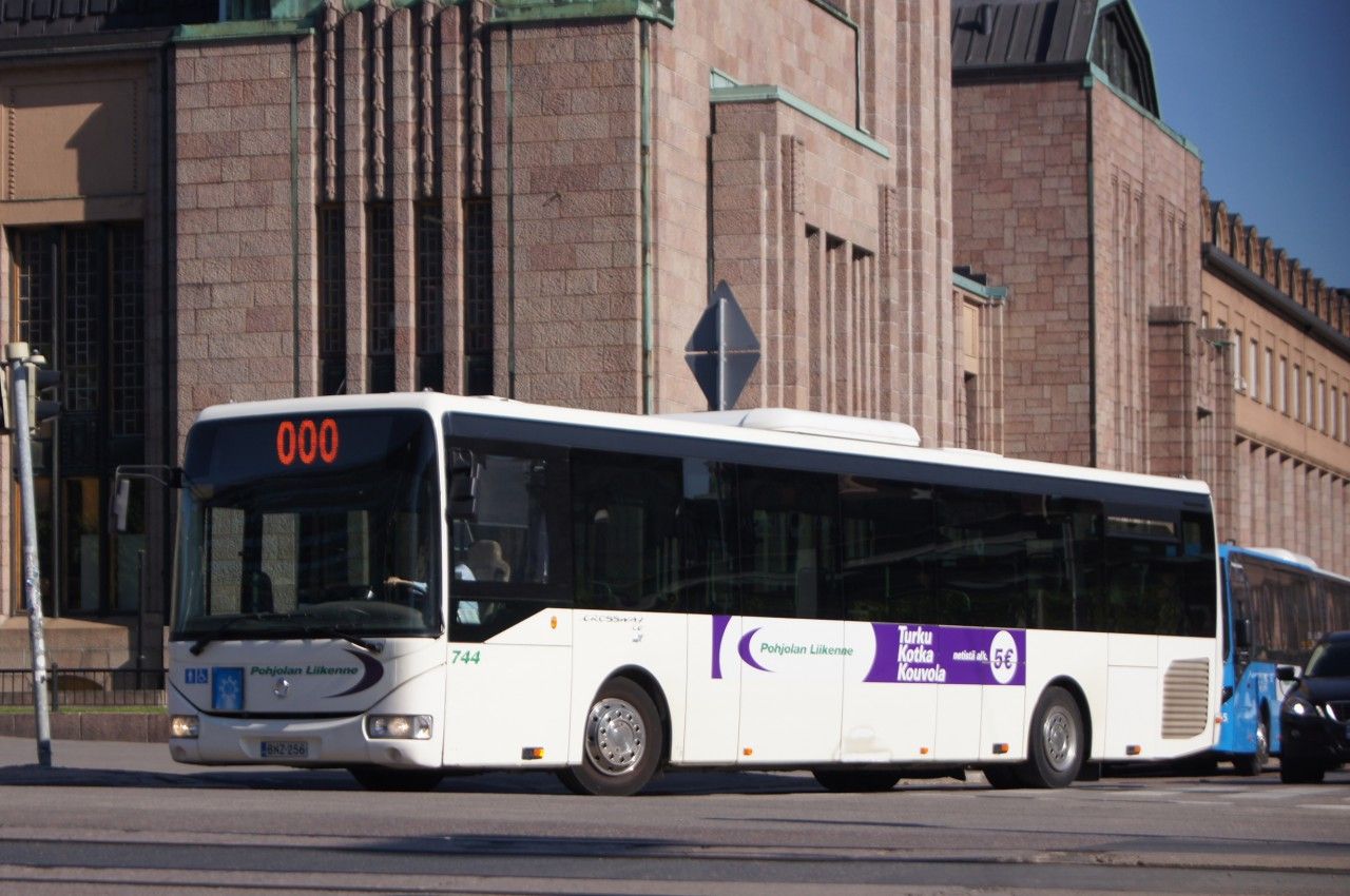 Irisbus Crossway LE 12.8M BNZ-256