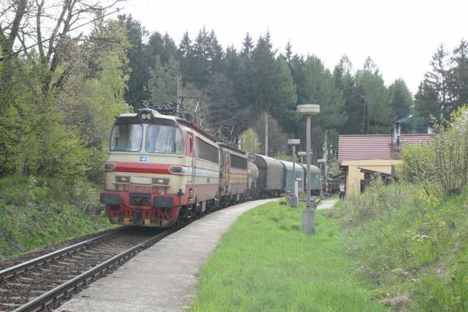 230 032 + 230 089