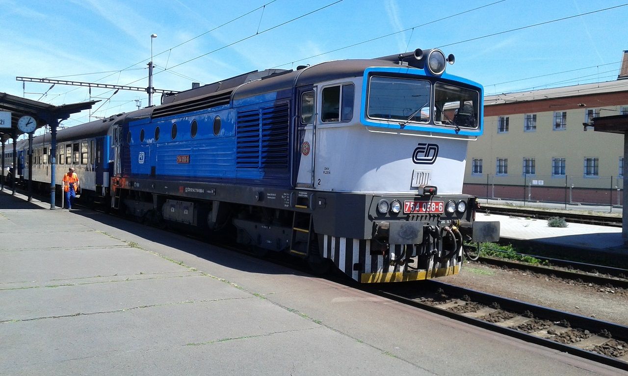 754 058-10.7.2015 Plzen.hl.n