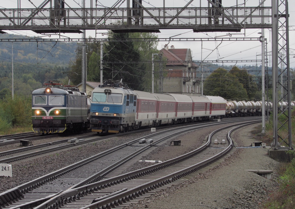 182 053-9, 151 001-5, Ex 129 Vsacan, Kraskov 3.10.2017