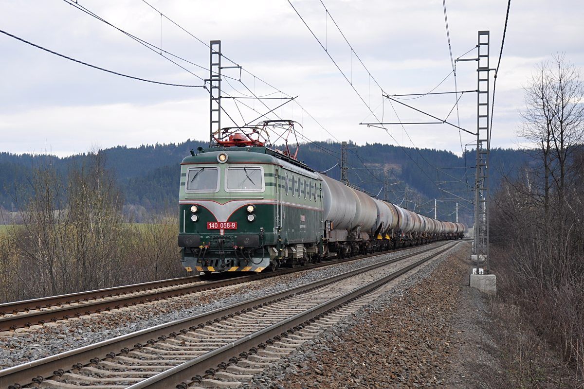 140 058 Mosty u Jablunkova - Bocanovice 11.4.2012