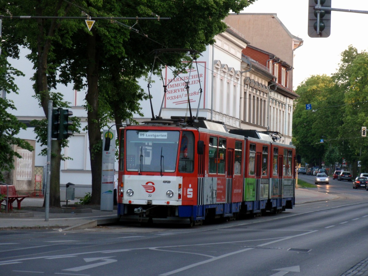 KT8D5 22 na konen Lustgarten