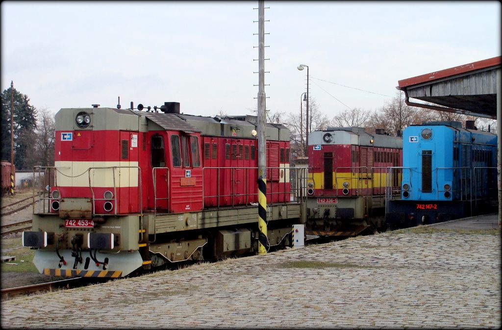 742453; 742336; 742147; 7.2.2013 Pardubice