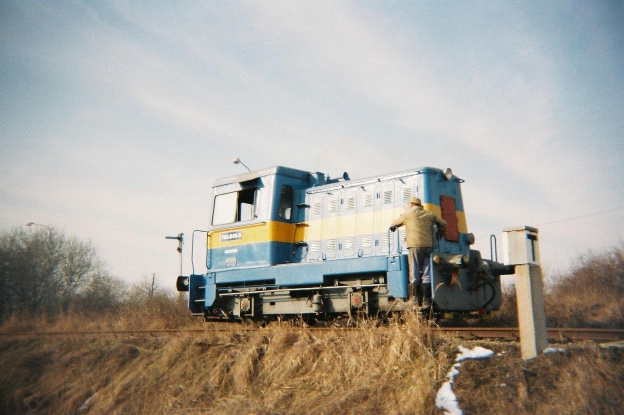 702.645 pi posunu u domovsk ZZN v Rakovnku 28.2.2001