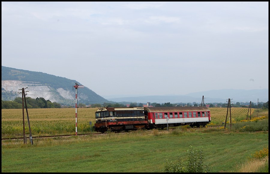 Vek Uherce - Partiznske zast. Os 5530 16.8.2012