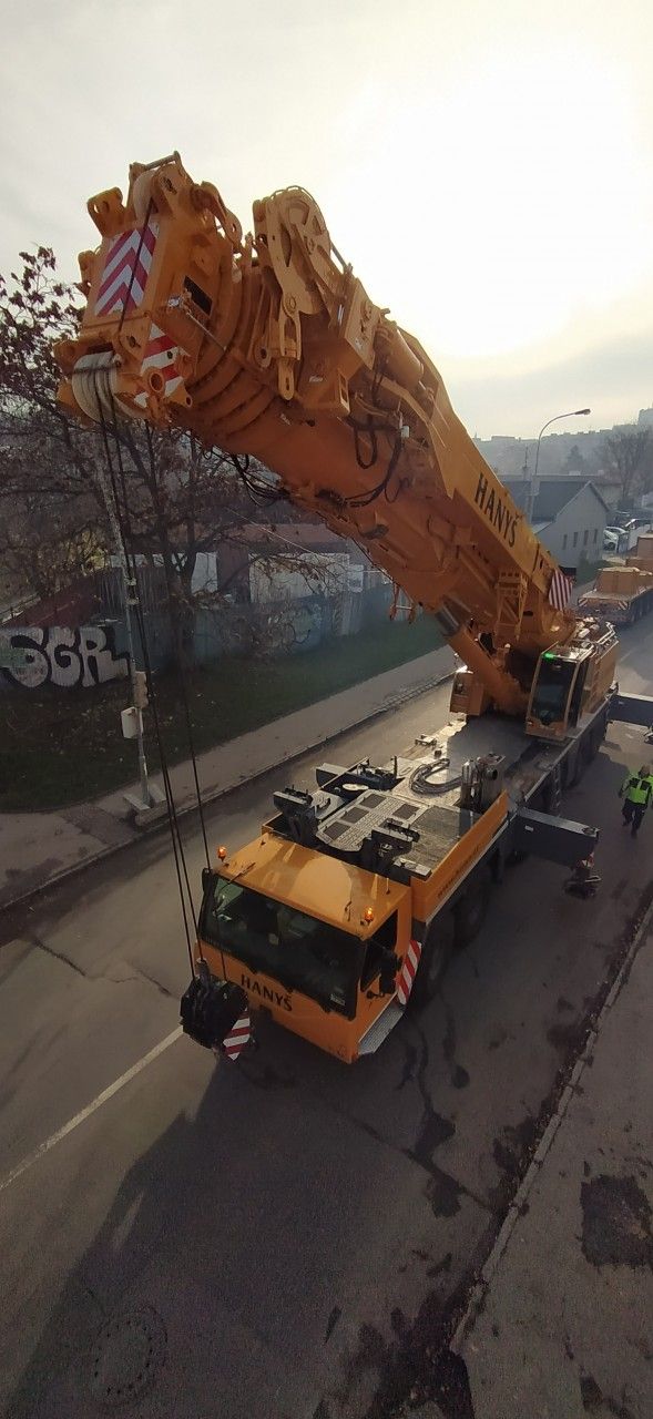 Demolice stedn sti mostu Bartokova 1.12.2019