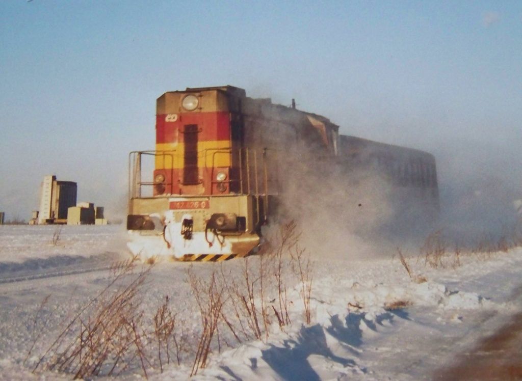 742 426-0 pi snhov kalamit v lednu 2004 (foto Pavel Valenta)