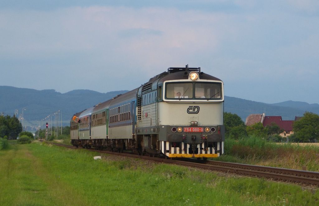 754 080-0 Tebtice-Huln(14.7.2013,Sp 1646-Radho,foto-Ale Krka)