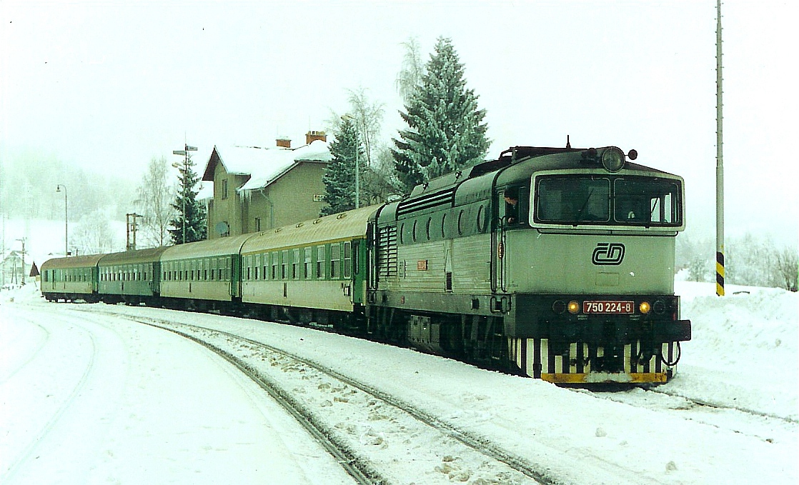 750 224-8 Ostrun(2002,foto-Javorina)