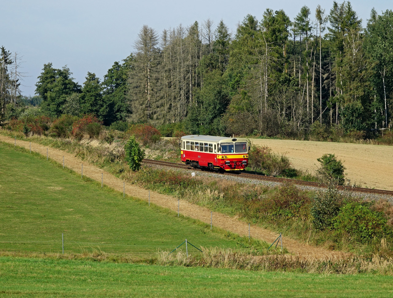 810 656 Postupice - Dobkov. Vkend s motorkem KC.