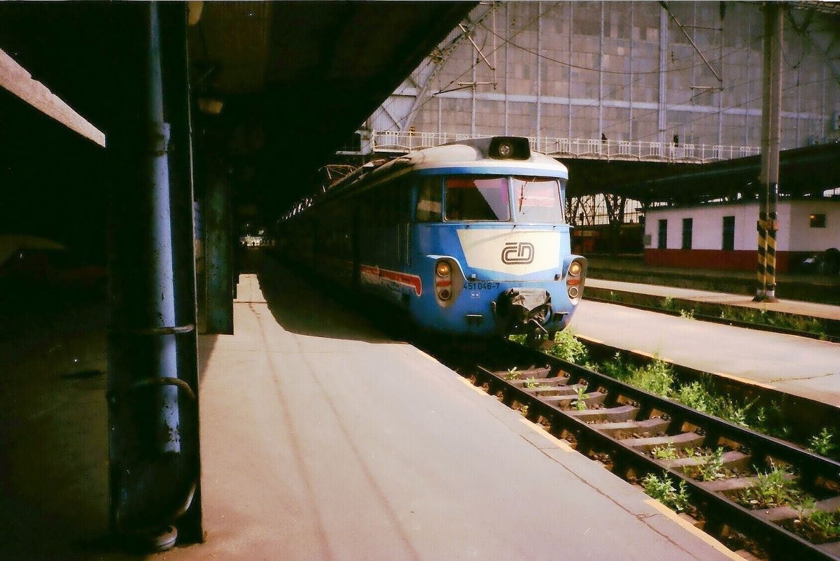 451.046_Praha-hl.n._pravd. 7/1999