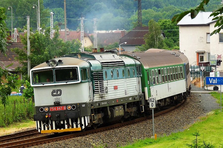 754 047-9, Valask Mezi, 22.6.2010, foto: Dobi Ji