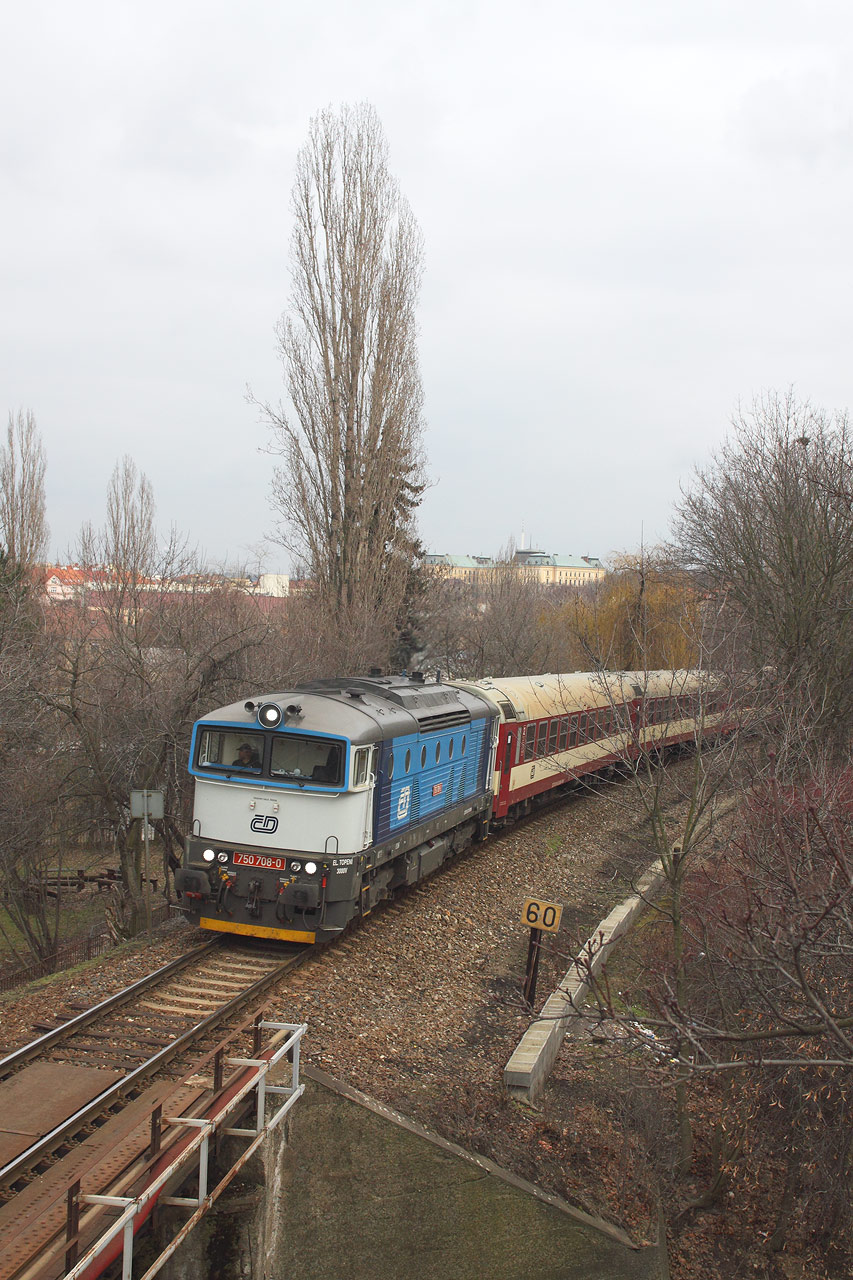 R1292_10.2.2013_750708-0_Praha Dejvice (Gymnasijn)