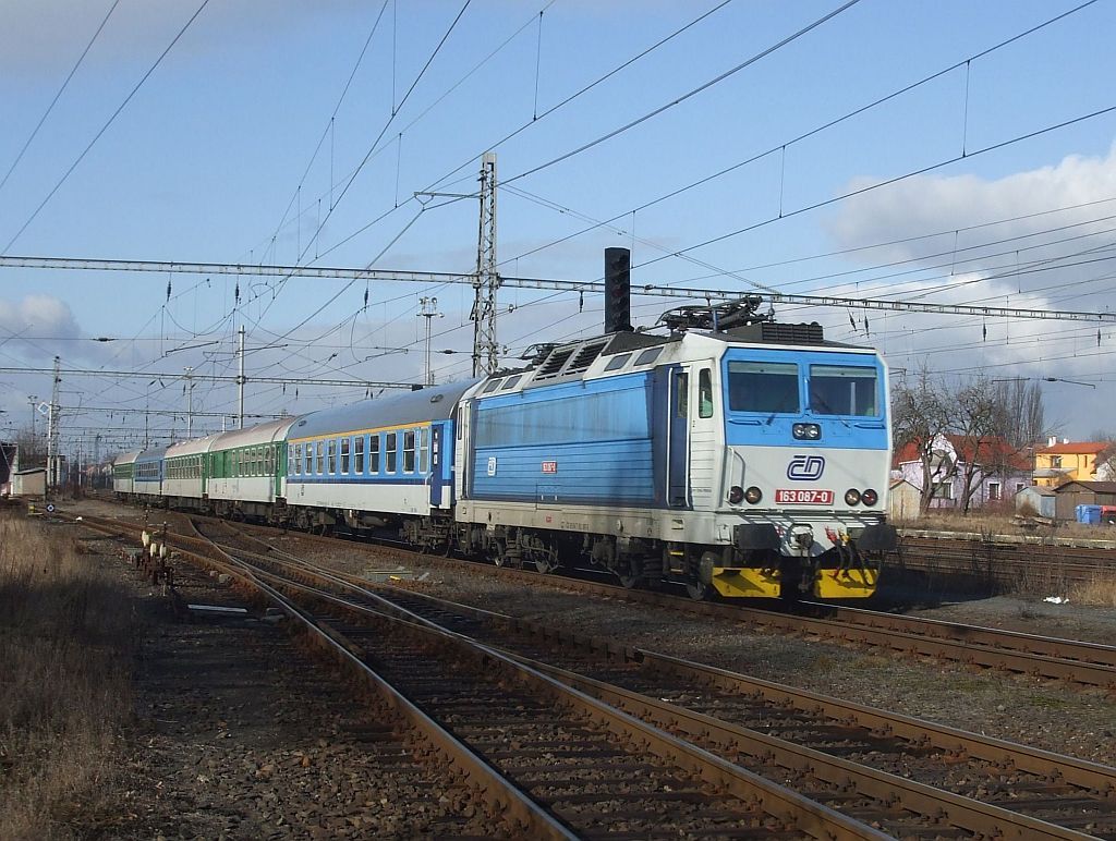 163 087 R 853 Rozko - Lys nad Labem (20. 2. 2012)