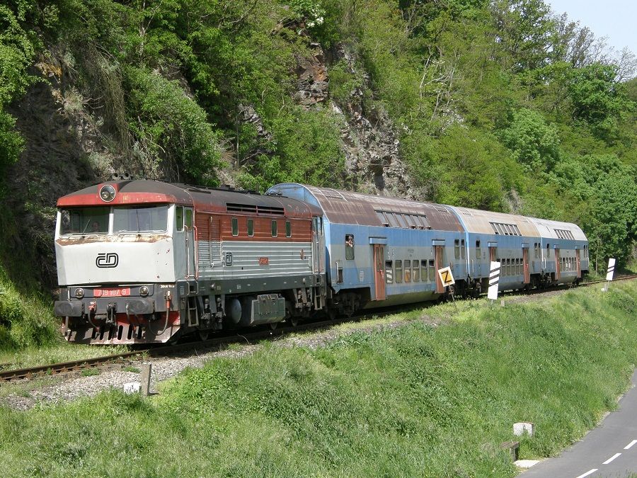 749.107-9 Os 9206 Zru nad Szavou, 19.5.2013