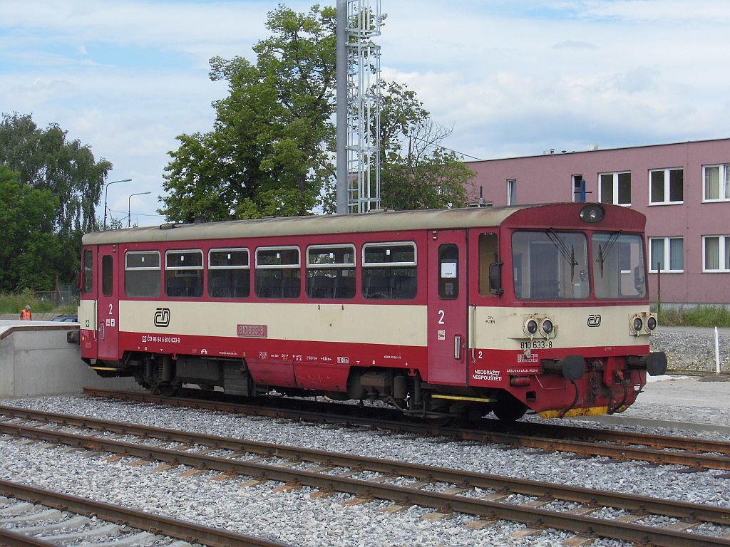 810 633 Strakonice (1. 6. 2015)