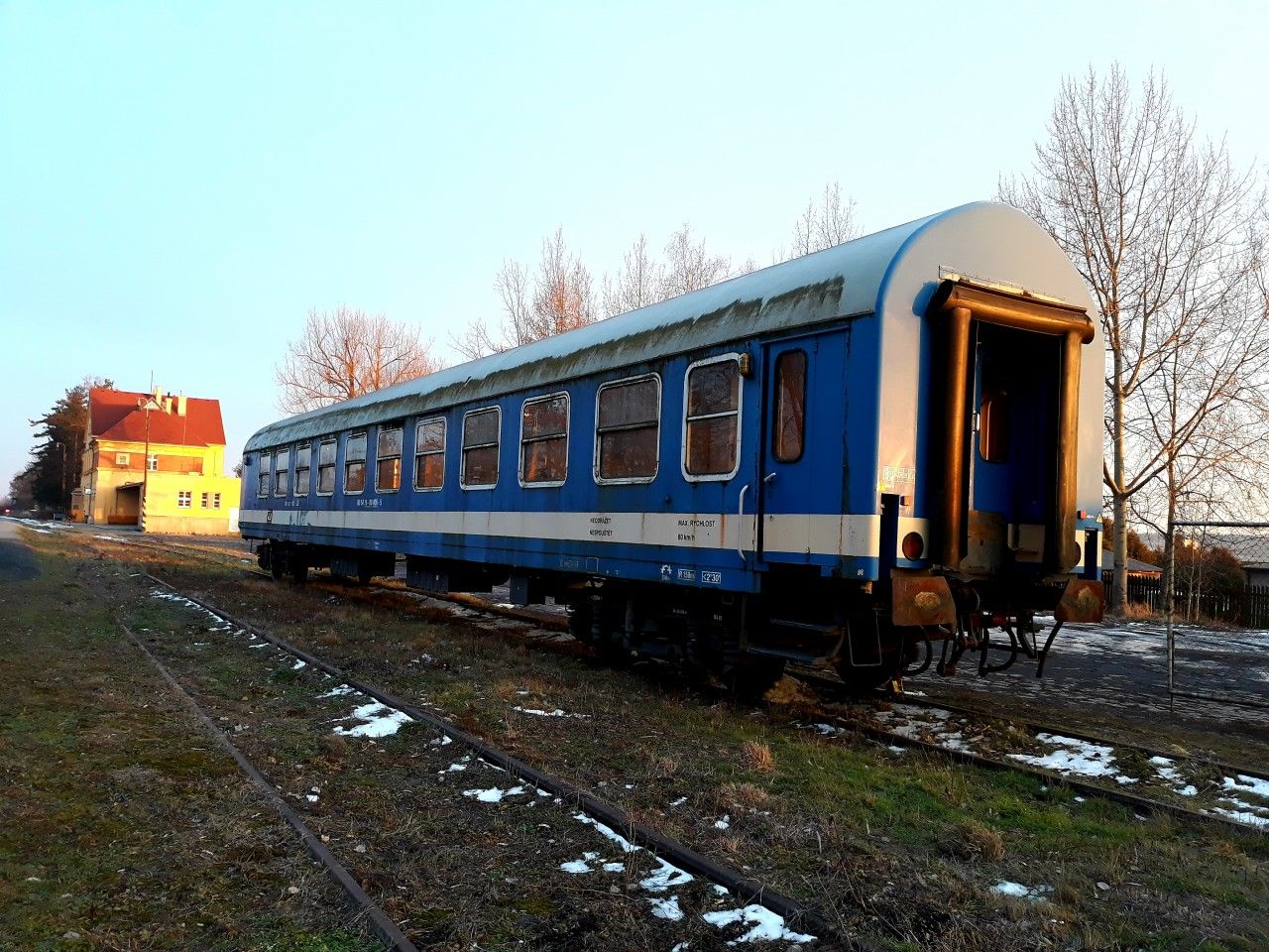 Obytn vagn odstaven v ST. Stochov. (31.1.2019)