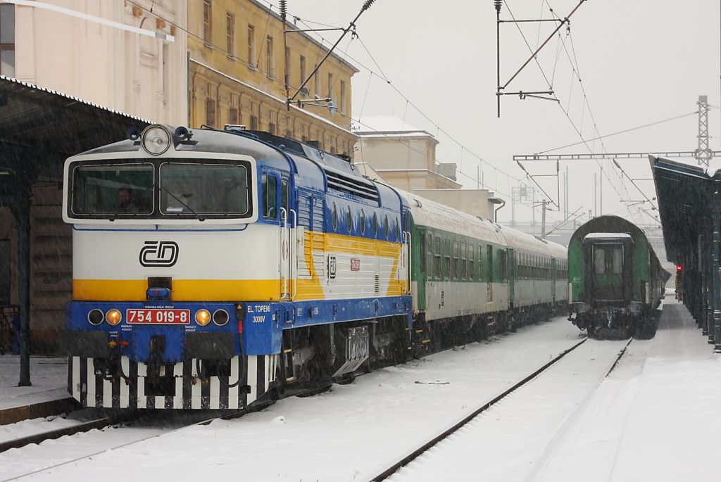 754.019 na Os 7412, Plze hl.n., 10.1.2010