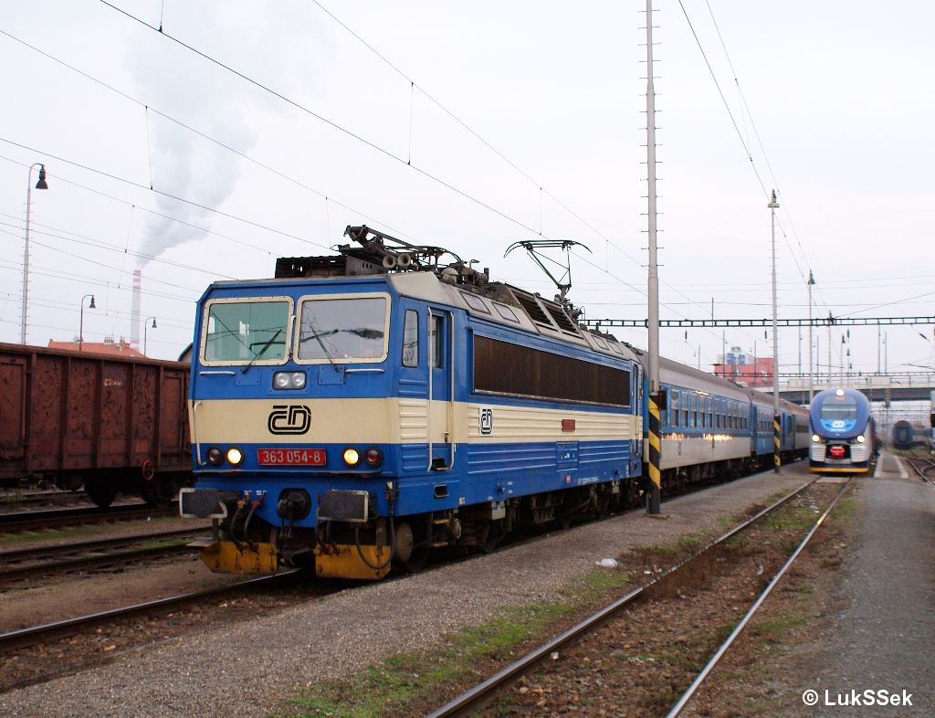 363.054, Plze, 10.11.12