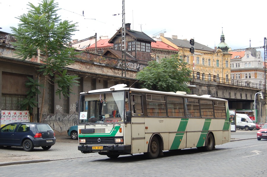 Praha, ulice Prvnho Pluku 12.8.2006