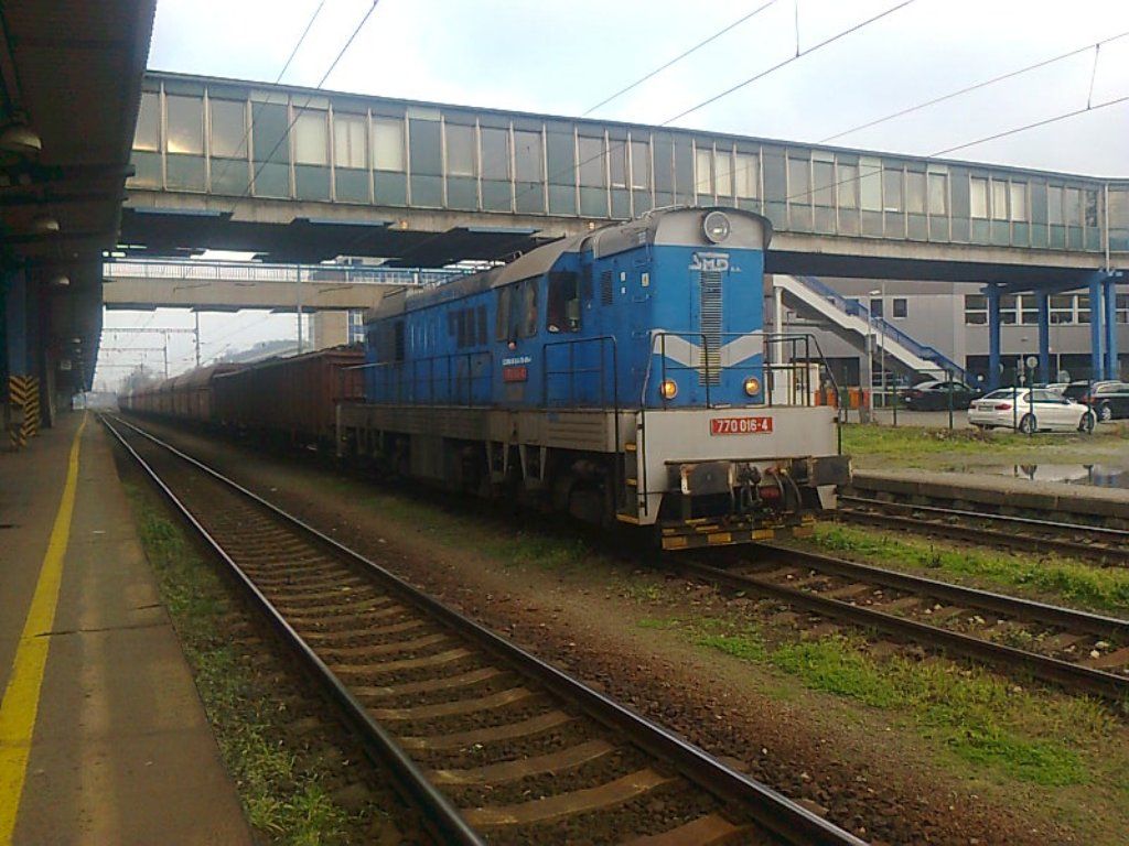 770 016 (posun s vozy Eas a Falls D Cargo), Ostrava hl. ndr. 24. 10. 2014