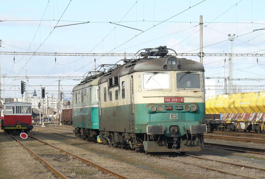 130 010-2+123 010 Perov(20.2.2012,foto-Ale Krka)