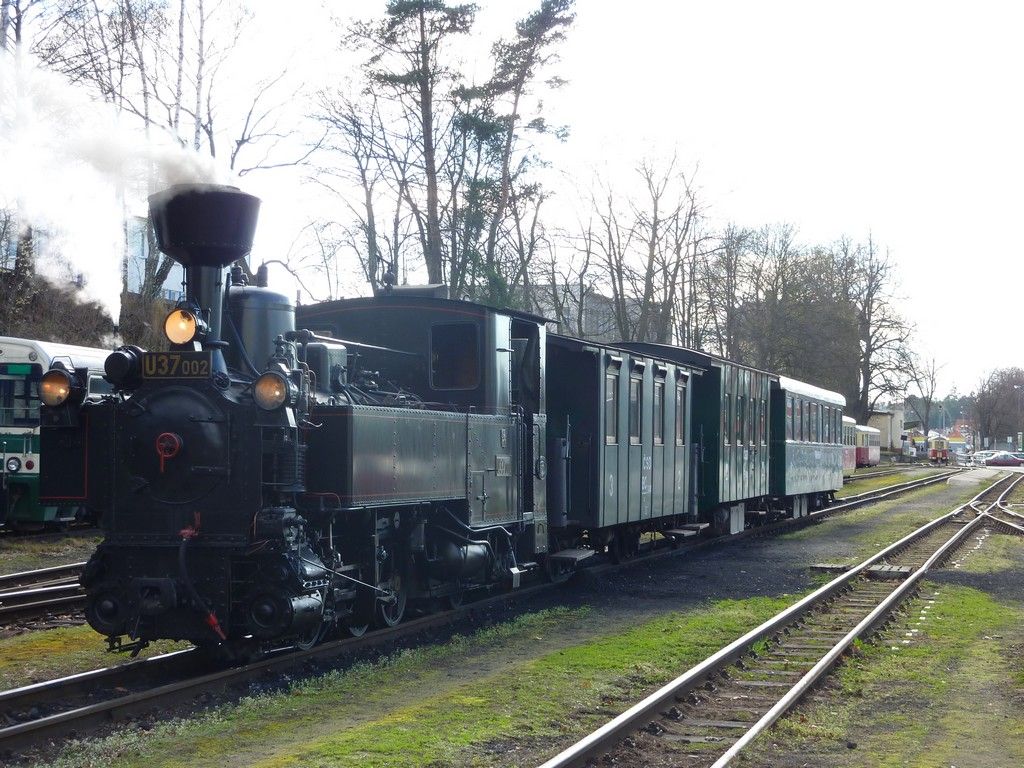 U37.002, J.Hradec, 8.4.2011