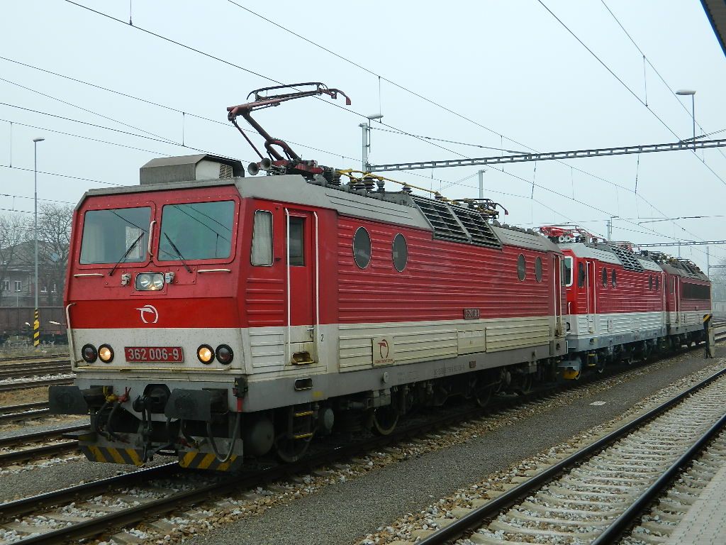 362006 + 361001-1 + 362014-3;v Beclav dne 17.11.2011