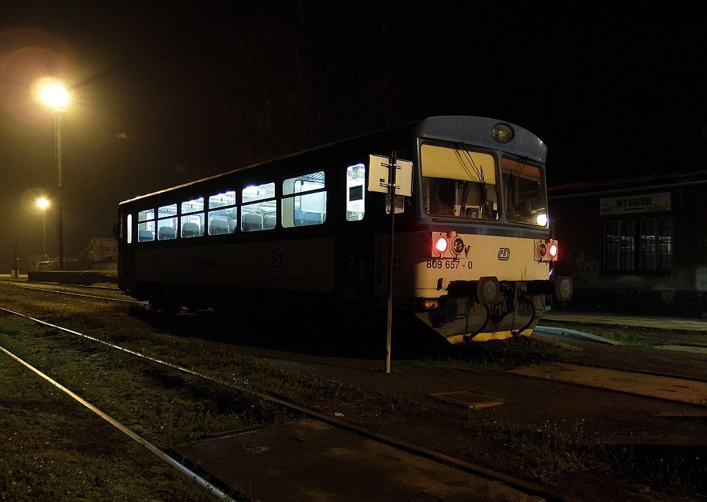 809 657 Os 19430 Brands nad Labem (23. 11. 2014)