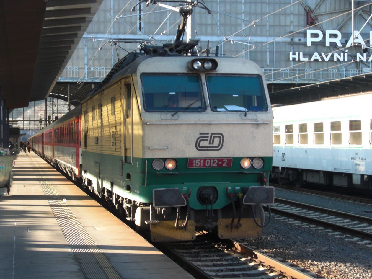 151 012, 29 10 2010 Praha