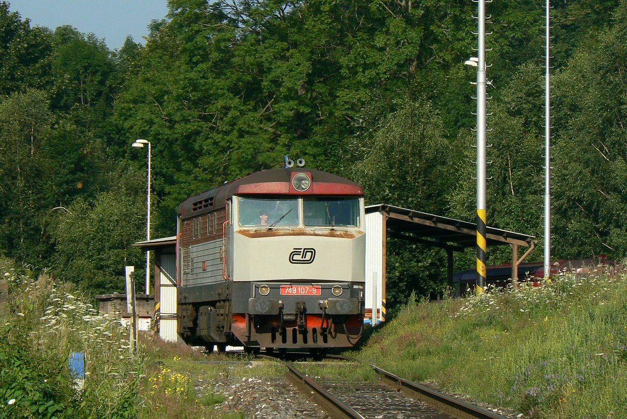 749.107 , Lipov Lzn