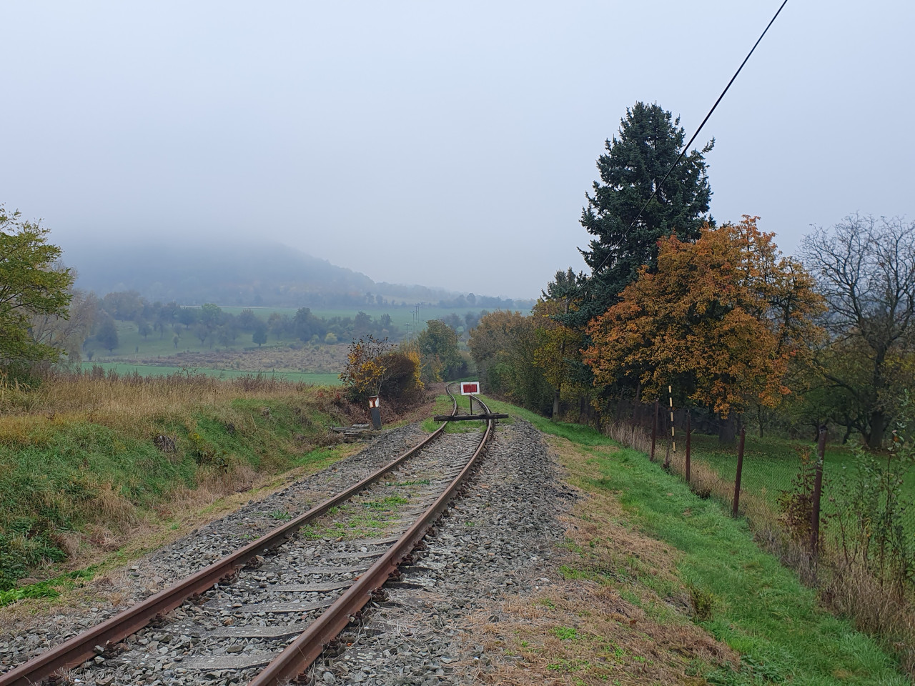 Chotim 22.10.2024- Divn to pohled do mst, kde v tento moment u bvalo vjezdov nvstidlo od Do