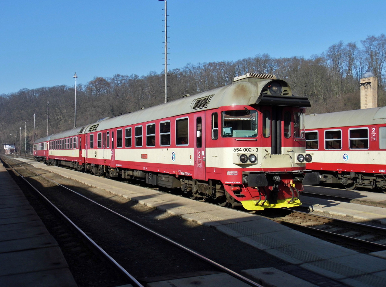 854 002 Mlad Boleslav-hlavn 23. 2. 2014