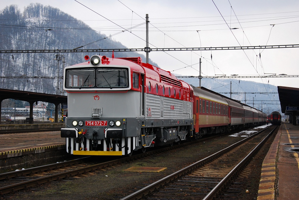 754 072, R 813, Zvolen os. st., 28.3.2013