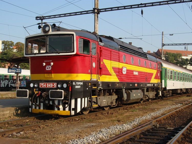 754 049-5 na R662 Vajgar,Brno Hl.n.24.9.10