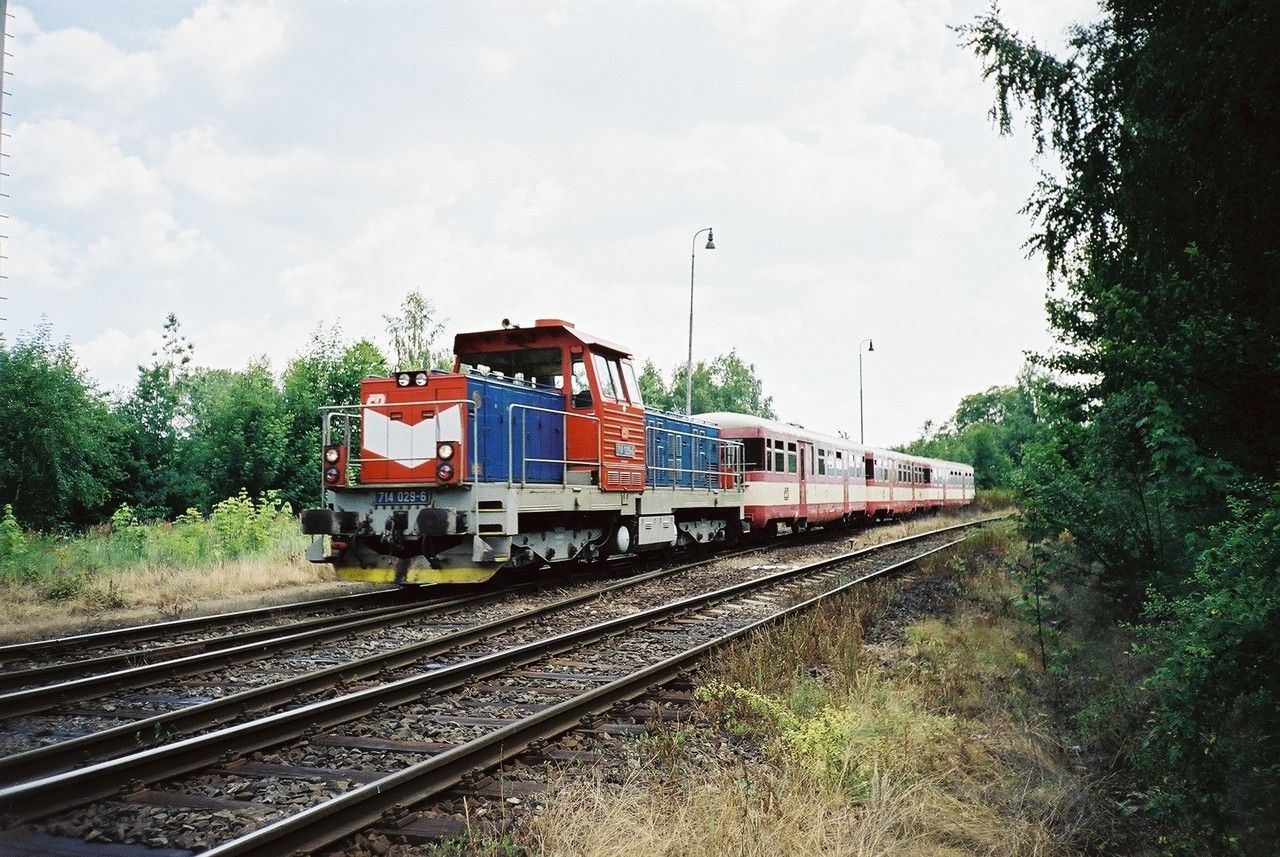 714.029 v Os z Phy Mas.n. vjd do rakovnick st. (p. 12:17), 16.6.2003