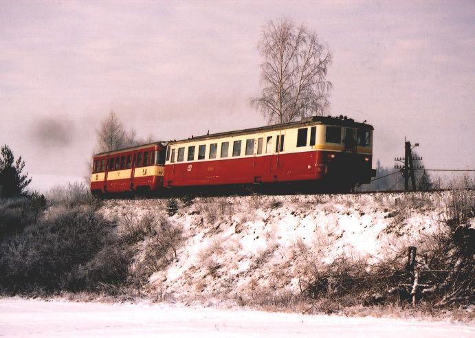 Ji plzesk 831.082 v Horn Bze, 6.1.2004.