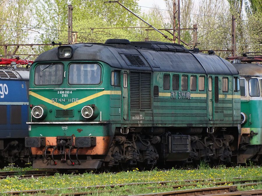 ST44-1106 / Warszawa-Odolany / 2.05.2015