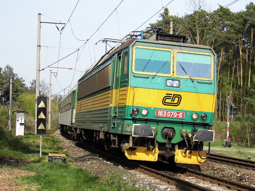 163 070 R 944 AHR Kran (19. 4. 2014)