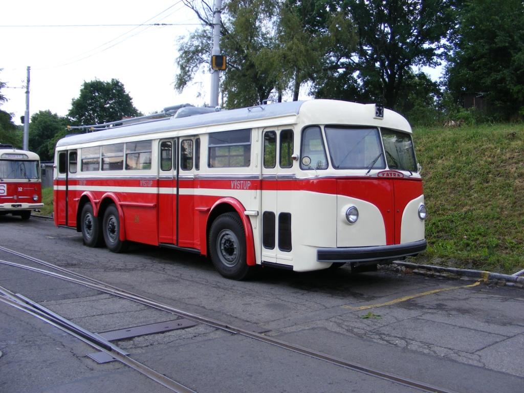 Tatra T400 III (26) ztra na Zkuebn Jzd