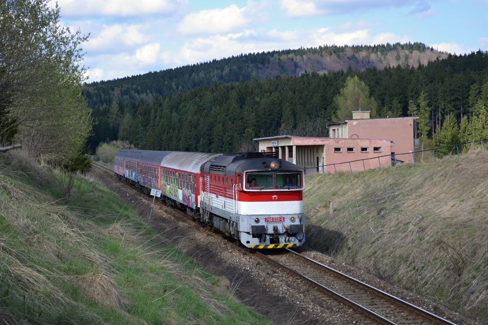 750.032 Horn tuba obec (Zr 1844 STRENO Zvolen-ilina) 25.4.12