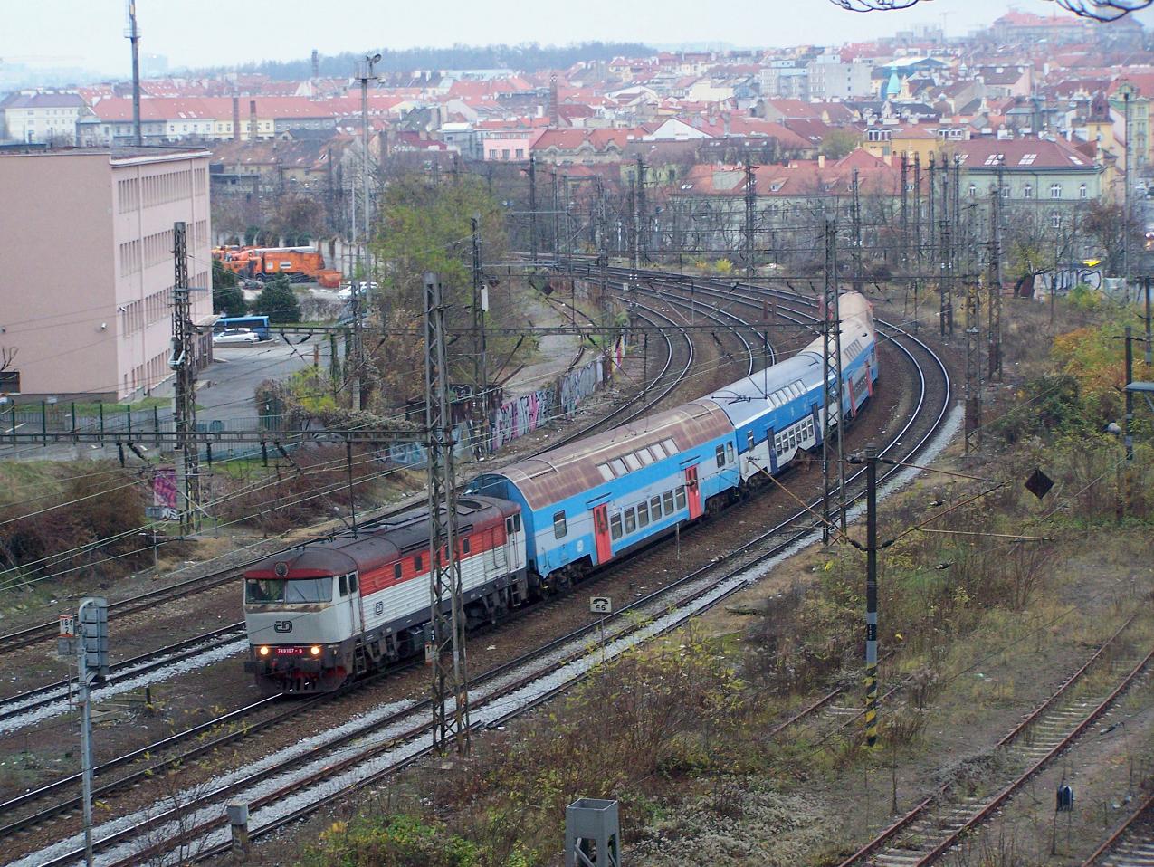 749.107 - sv. - Praha Vrovice - pk. 749.006 - 24.11.2013.