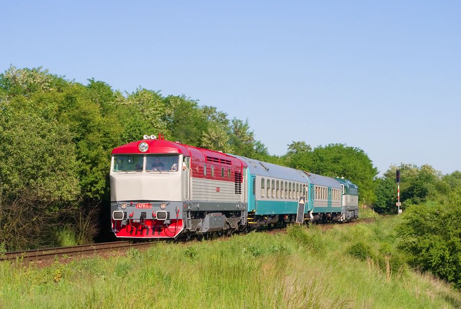 T478.2078 (+T478.3127 pk) - 25.5.2014 - Hostivice