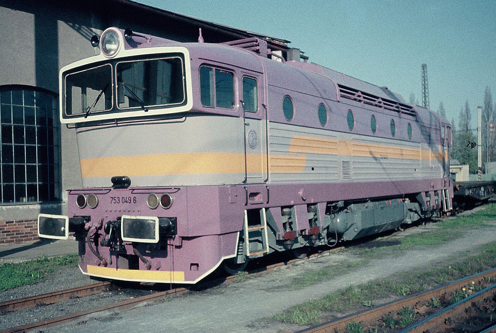 753 260(049) 22.4.1995 Perov