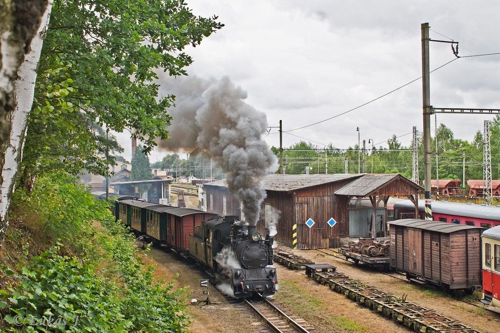 U46.101 pi odjezdu z J.Hradce s Os 280, 15.7.2015