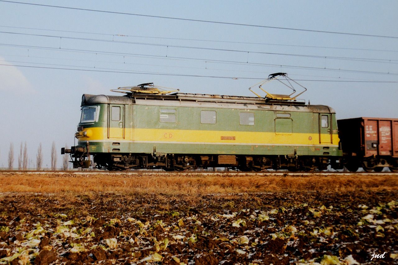 122 023 Lys nad Labem 21.11.1998