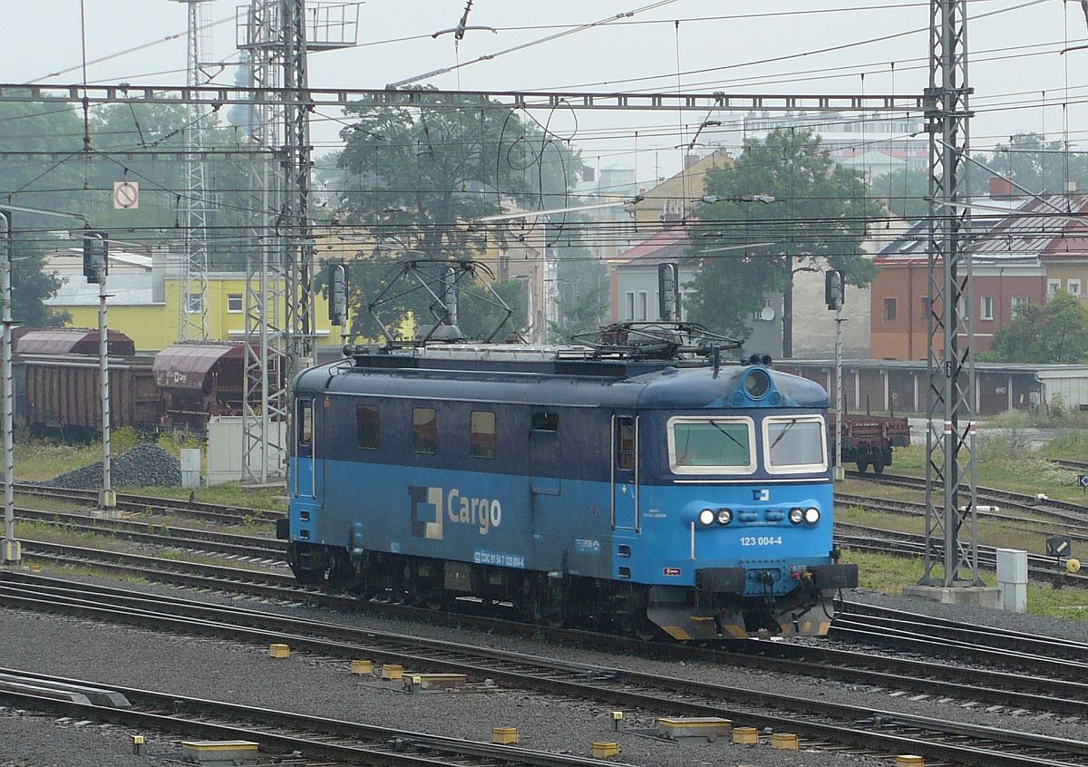 odjezd vl. 60680