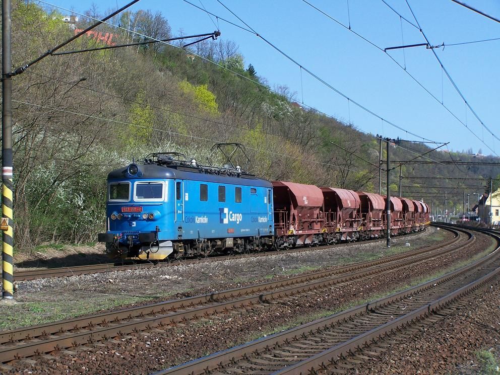 123 001 - Praha Velk Chuchle - 10.4.2011.