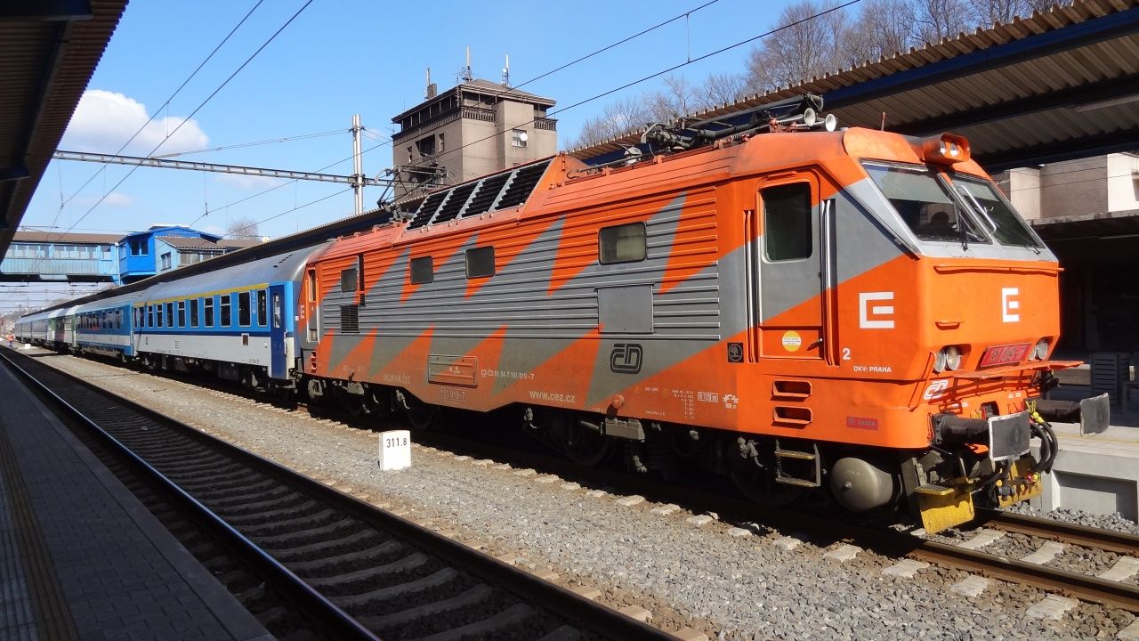 151.019   20.03.2012   10:43:03   Pozn.: Ex 143 Odra , Praha hl.n. - ilina.