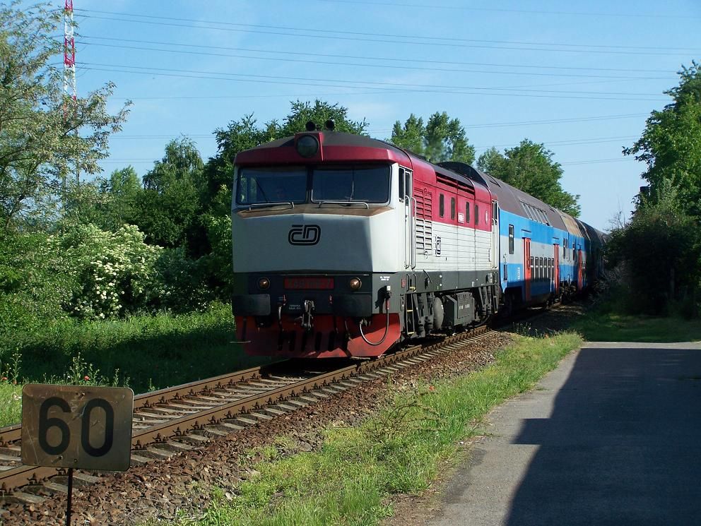 749 146 - os. 9055 - Praha Komoany - 29.5.2011.